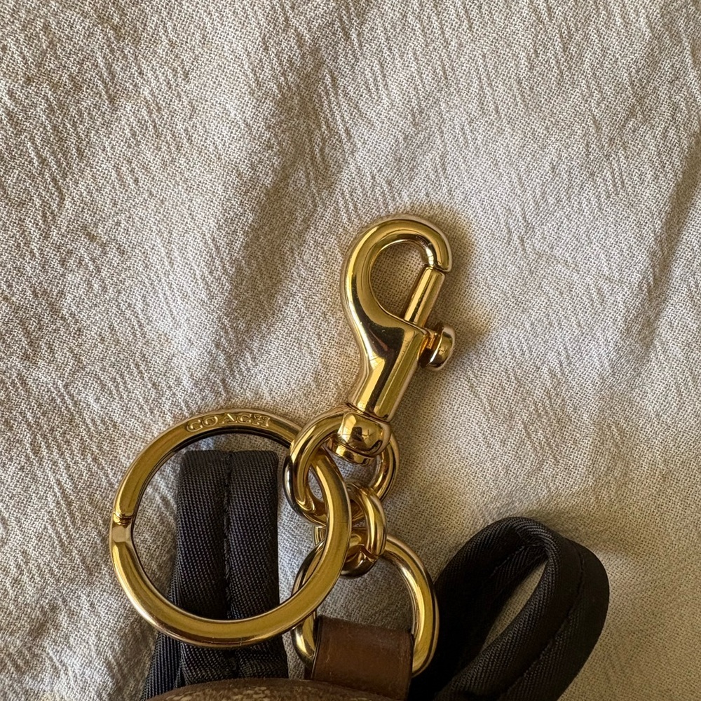 Coach Mini Backpack KeyChain - Picture 4 of 8